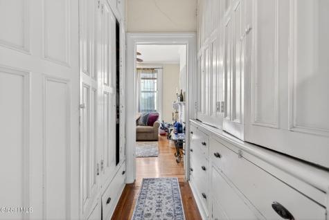 490 Madison Avenue Albany NY 12208