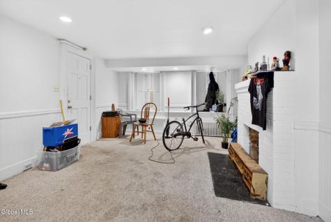 490 Madison Avenue Albany NY 12208