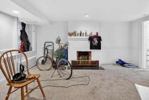 490 Madison Avenue Albany NY 12208