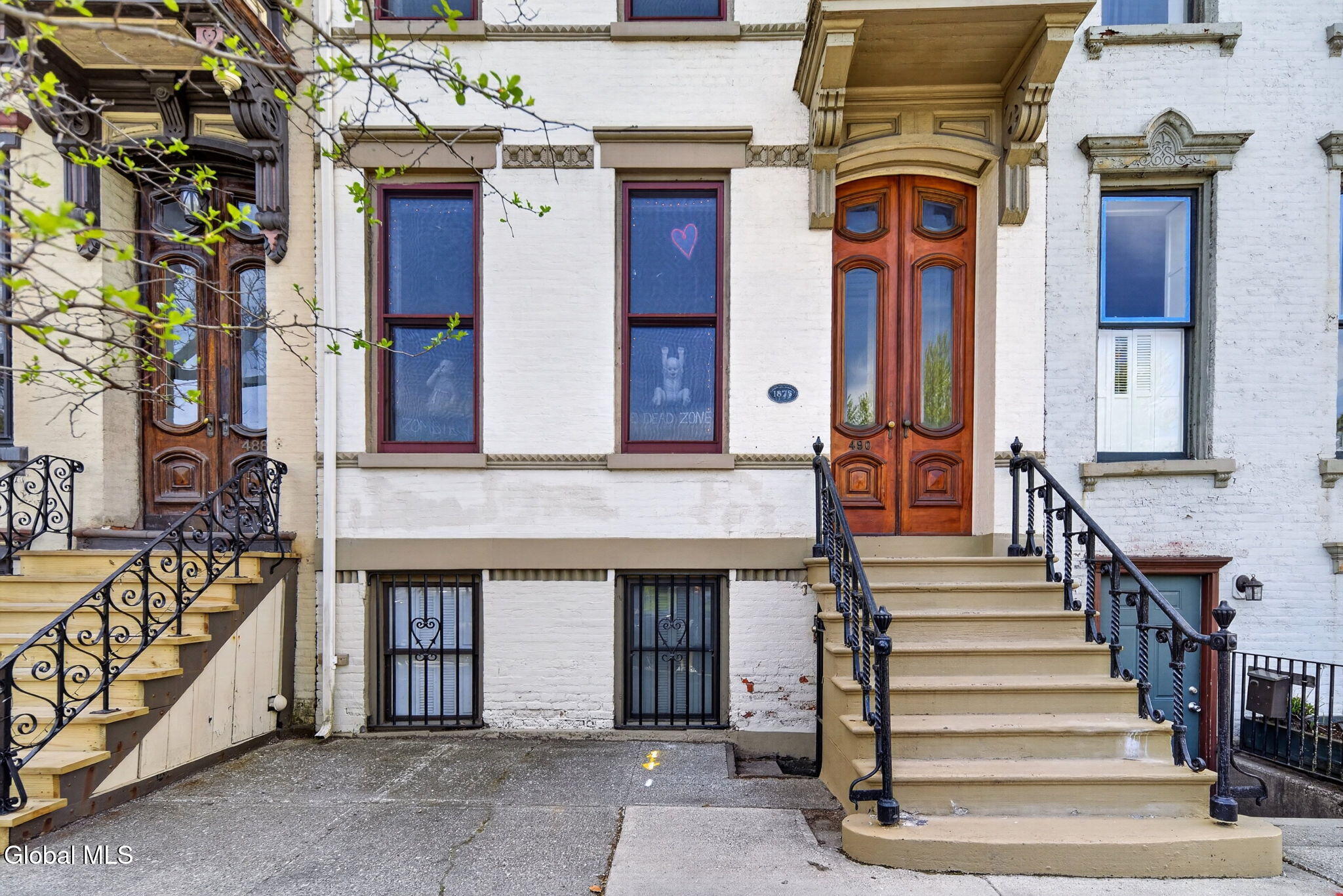 490 Madison Avenue Albany NY 12208