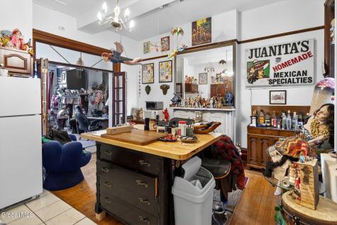 490 Madison Avenue Albany NY 12208