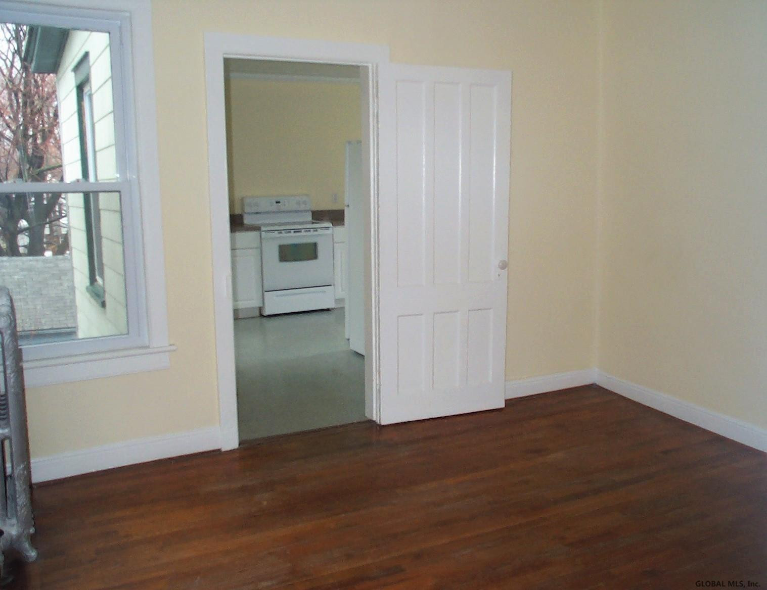 9 N Franklin Street Athens NY 12015