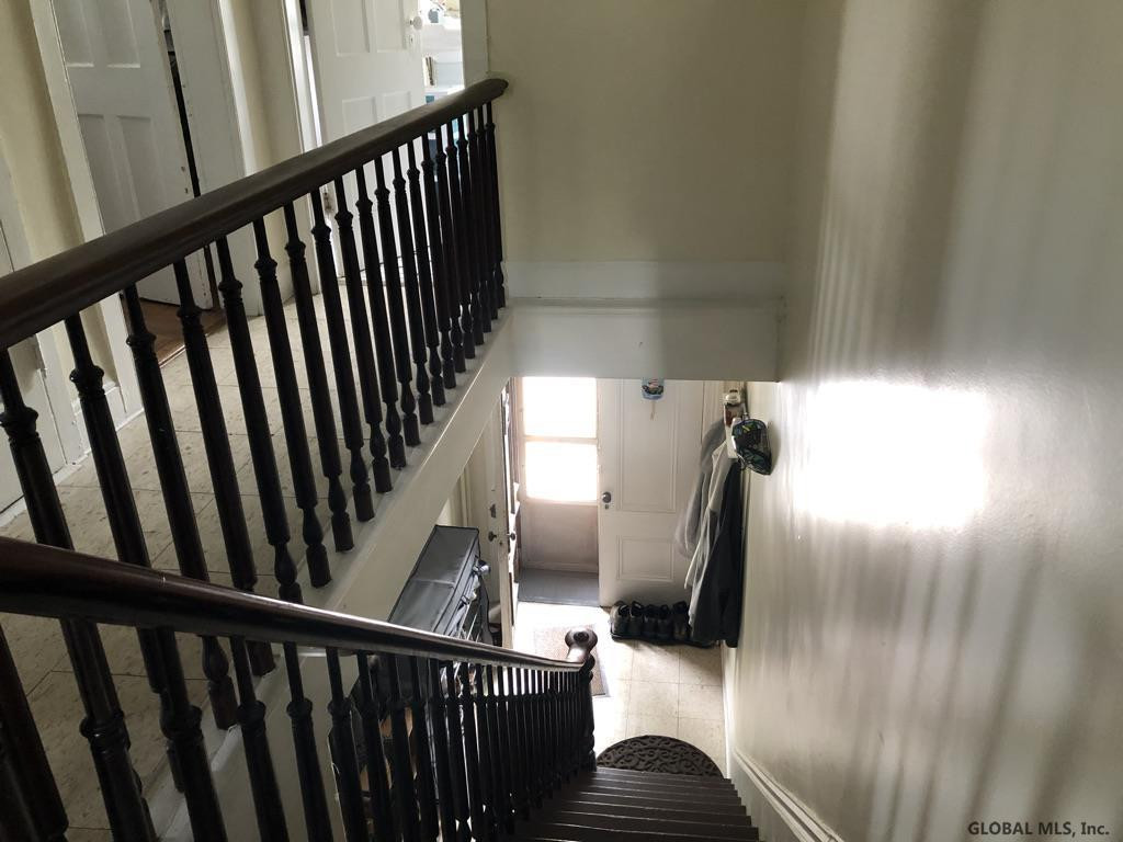 9 N Franklin Street Athens NY 12015