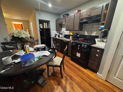 193 Livingston Avenue Albany NY 12210