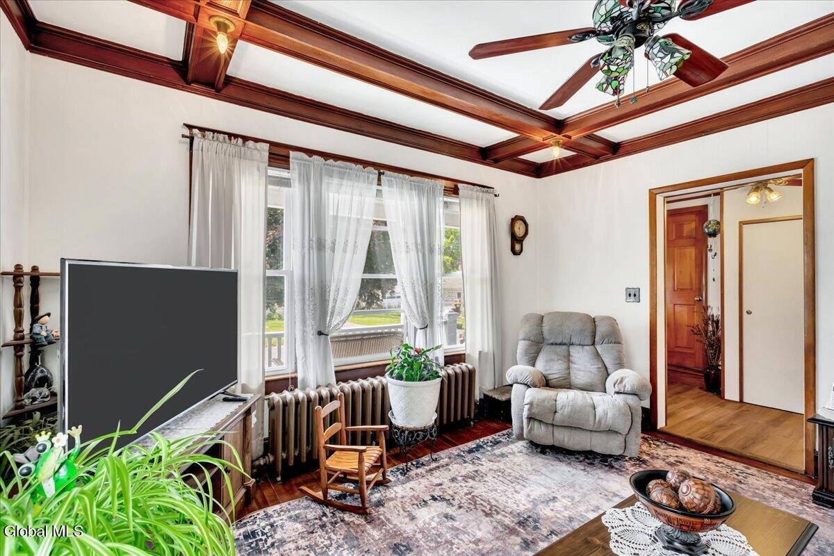 10 Oakwood Boulevard Hudson NY 12534