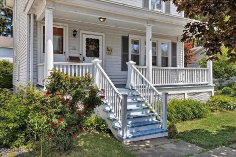 10 Oakwood Boulevard Hudson NY 12534