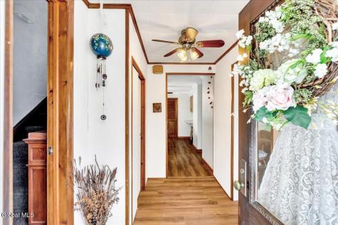 10 Oakwood Boulevard Hudson NY 12534