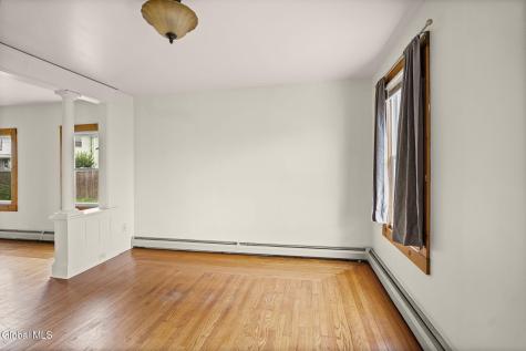 22 108th Street Troy NY 12182