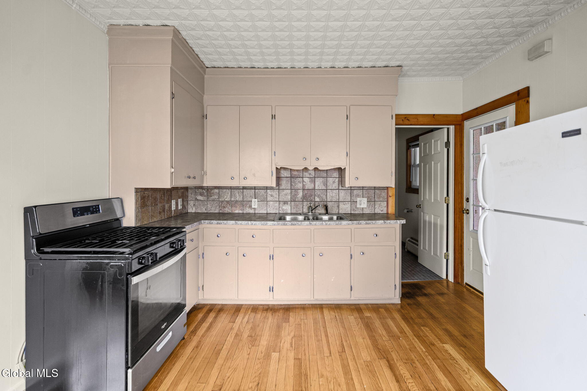 22 108th Street Troy NY 12182