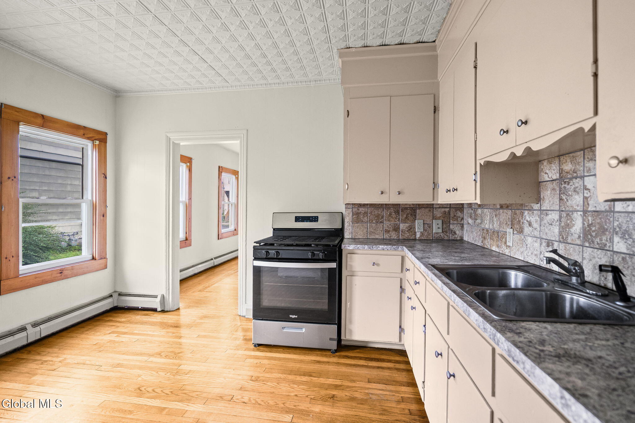 22 108th Street Troy NY 12182
