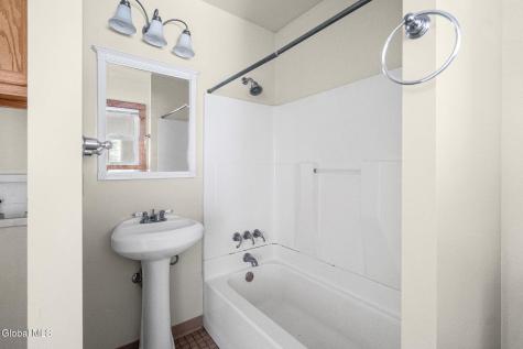 22 108th Street Troy NY 12182