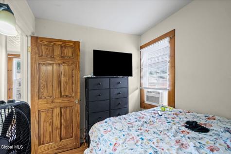 22 108th Street Troy NY 12182