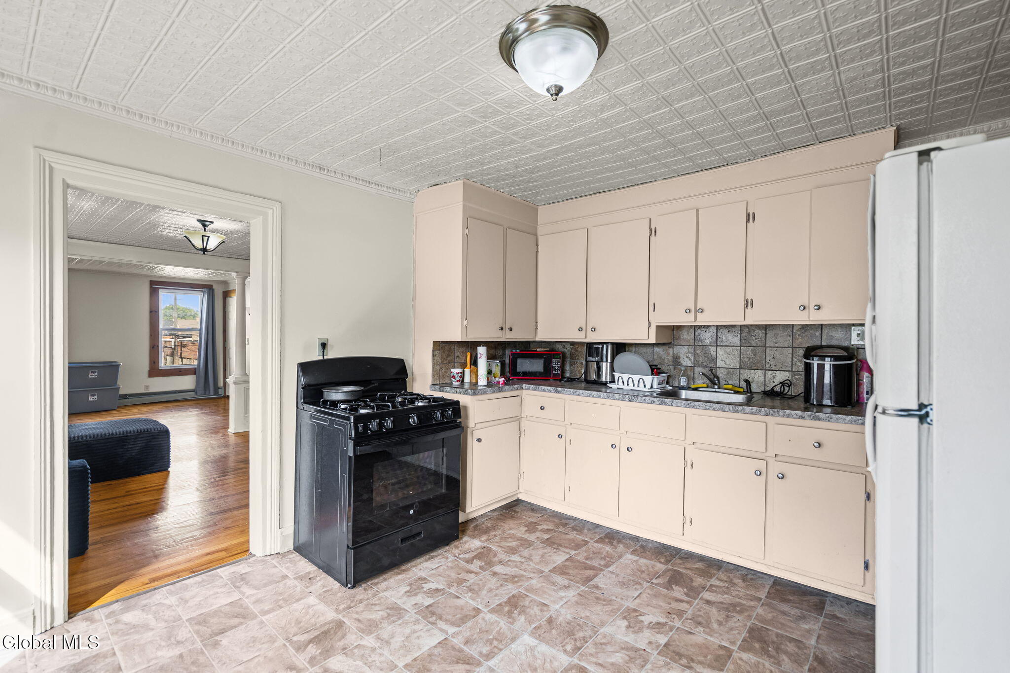 22 108th Street Troy NY 12182