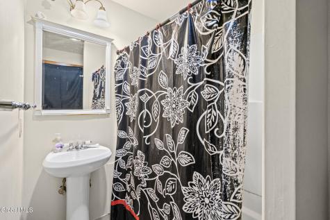 22 108th Street Troy NY 12182