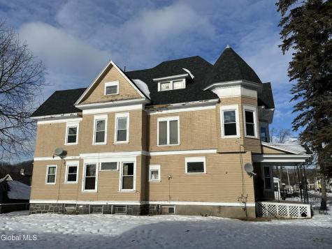 167 Bleecker Street Gloversville NY 12078