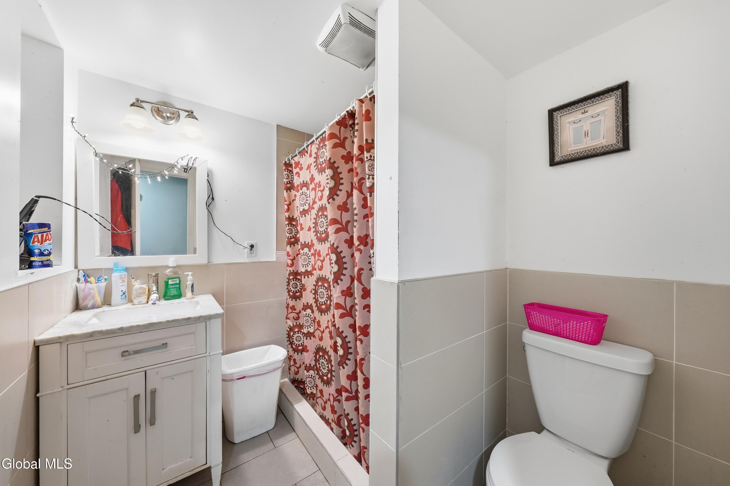 168 3rd Street Troy NY 12180