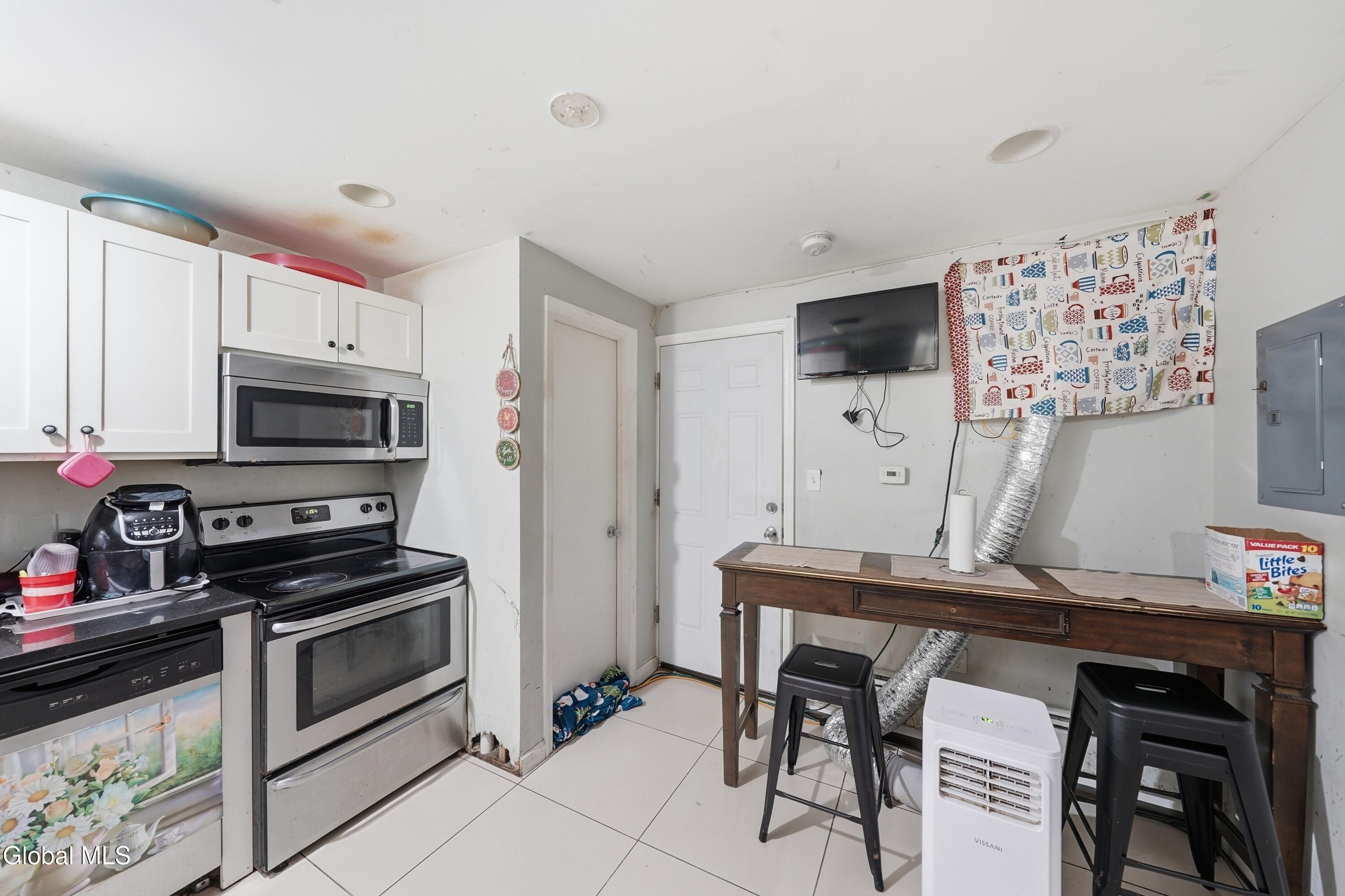168 3rd Street Troy NY 12180