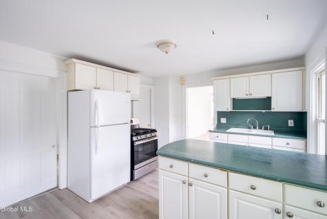 25 Lancaster Street Cohoes NY 12047