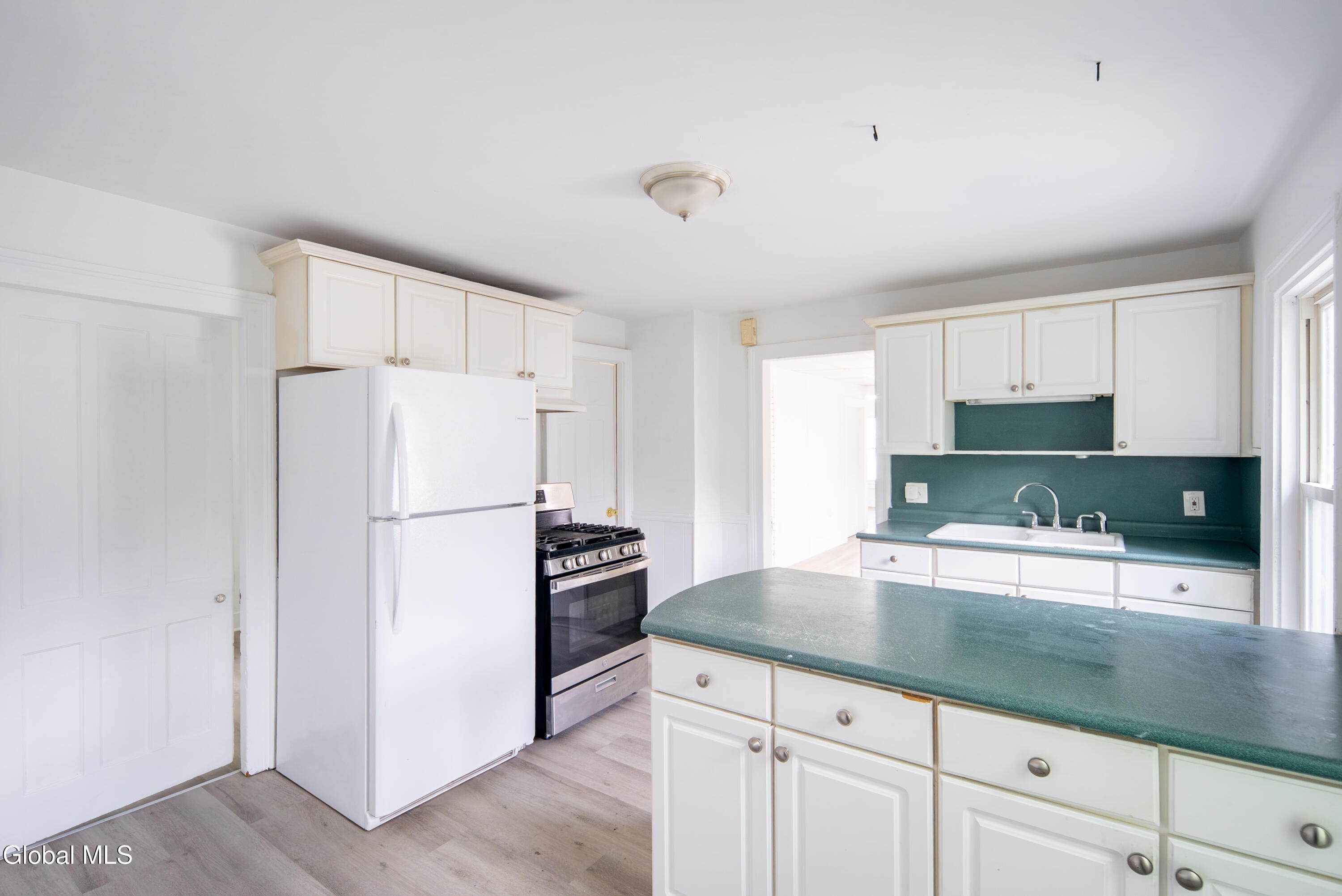 25 Lancaster Street Cohoes NY 12047