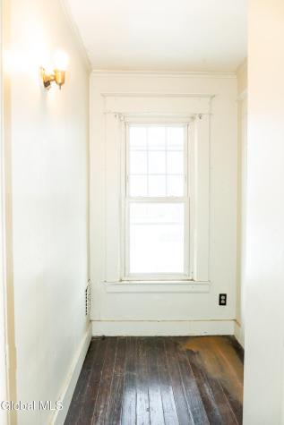 6 Harvard Street Schenectady NY 12304