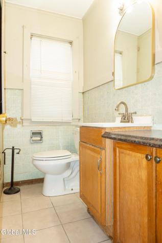 6 Harvard Street Schenectady NY 12304