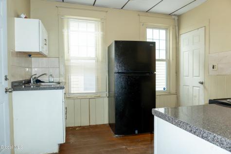 6 Harvard Street Schenectady NY 12304