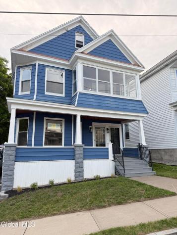 12 Lomasney Avenue Schenectady NY 12308