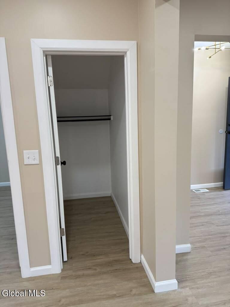 12 Lomasney Avenue Schenectady NY 12308