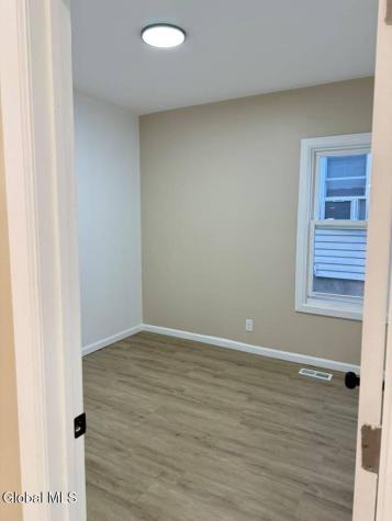 12 Lomasney Avenue Schenectady NY 12308