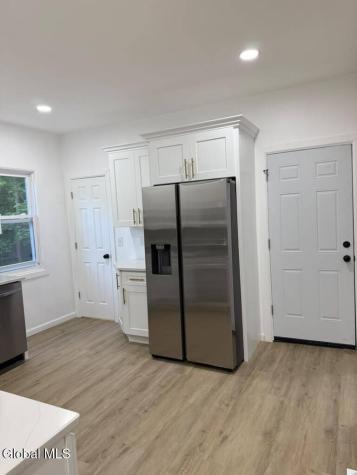 12 Lomasney Avenue Schenectady NY 12308