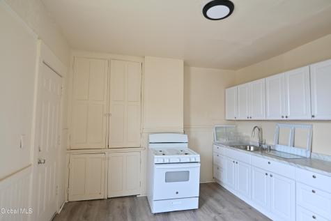 618 Clinton Avenue Albany NY 12206