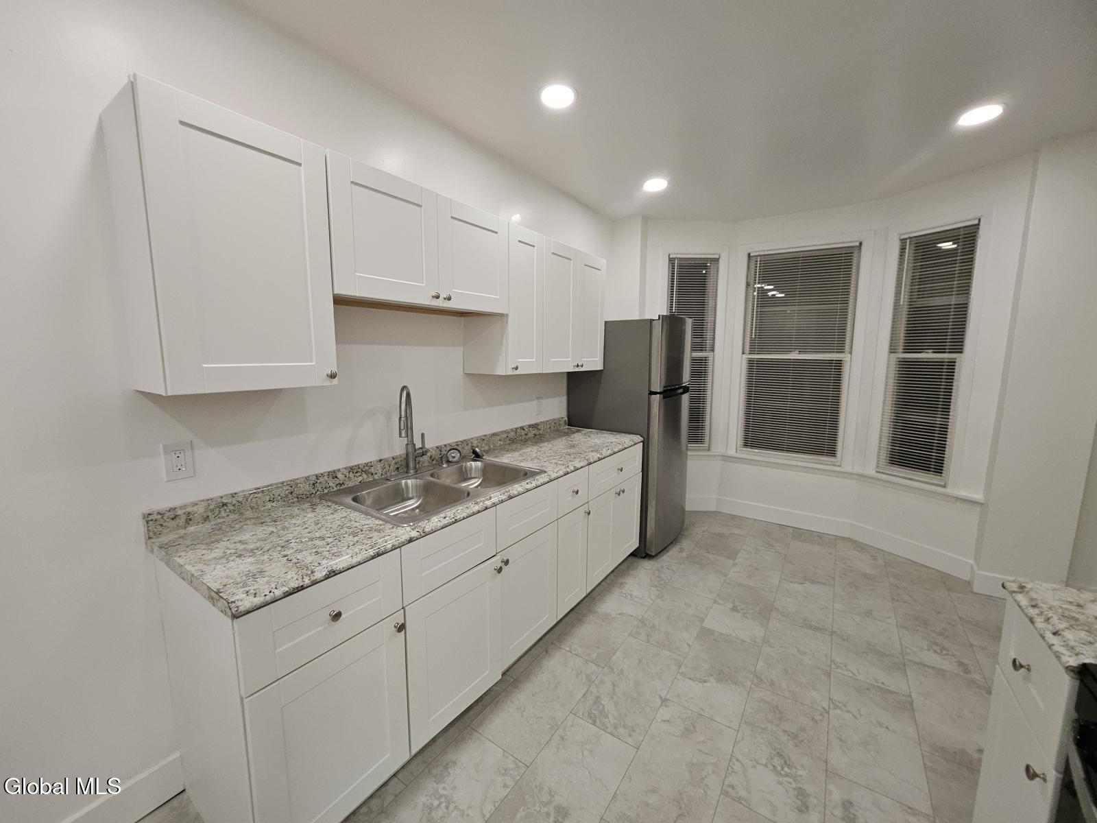 75 5th Avenue Troy NY 12180