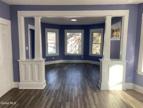 1027 2nd Avenue Schenectady NY 12303