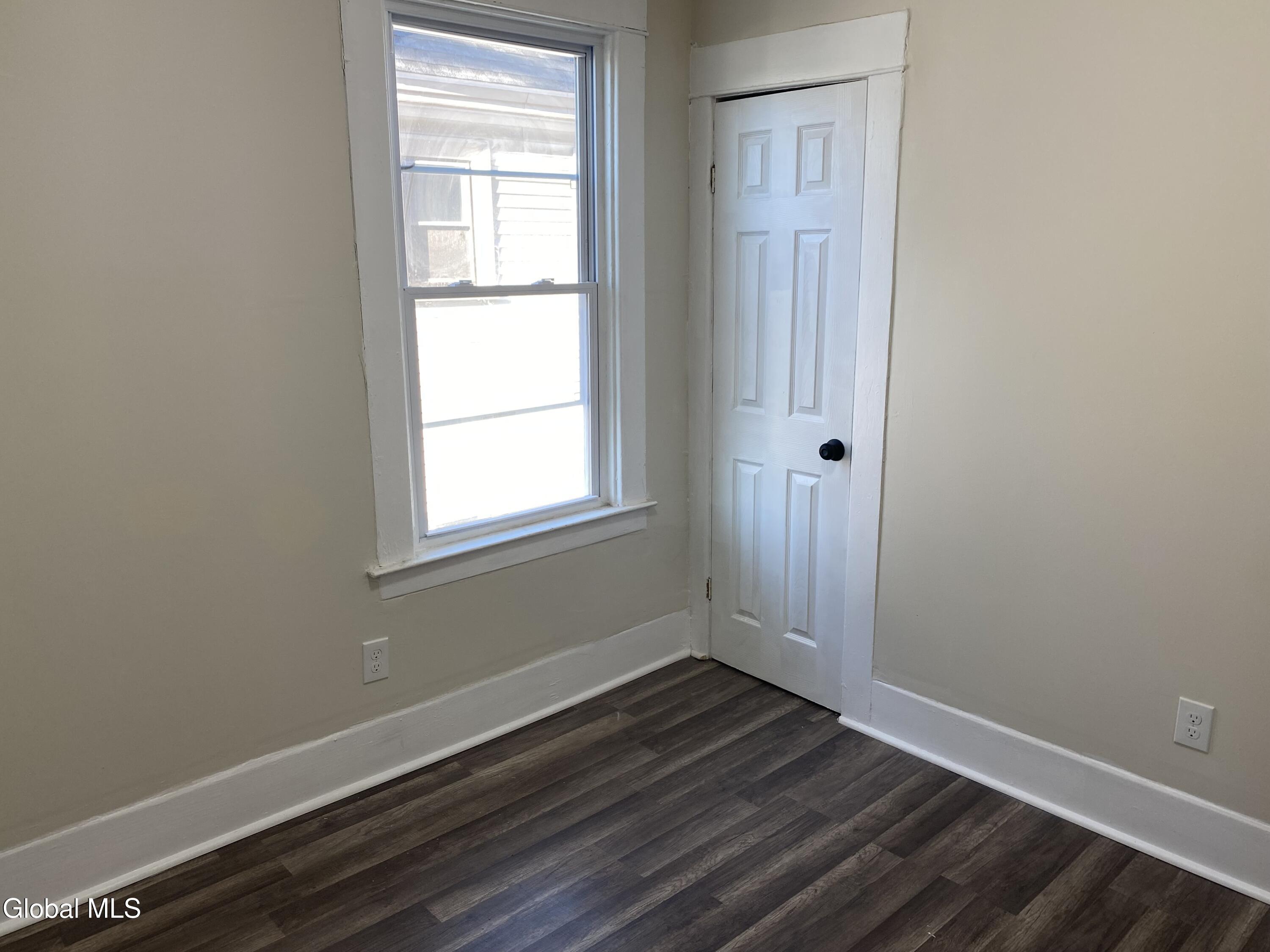 1027 2nd Avenue Schenectady NY 12303