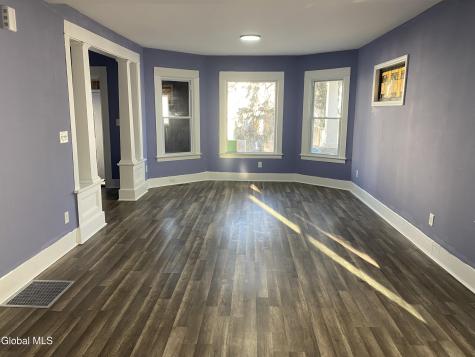1027 2nd Avenue Schenectady NY 12303