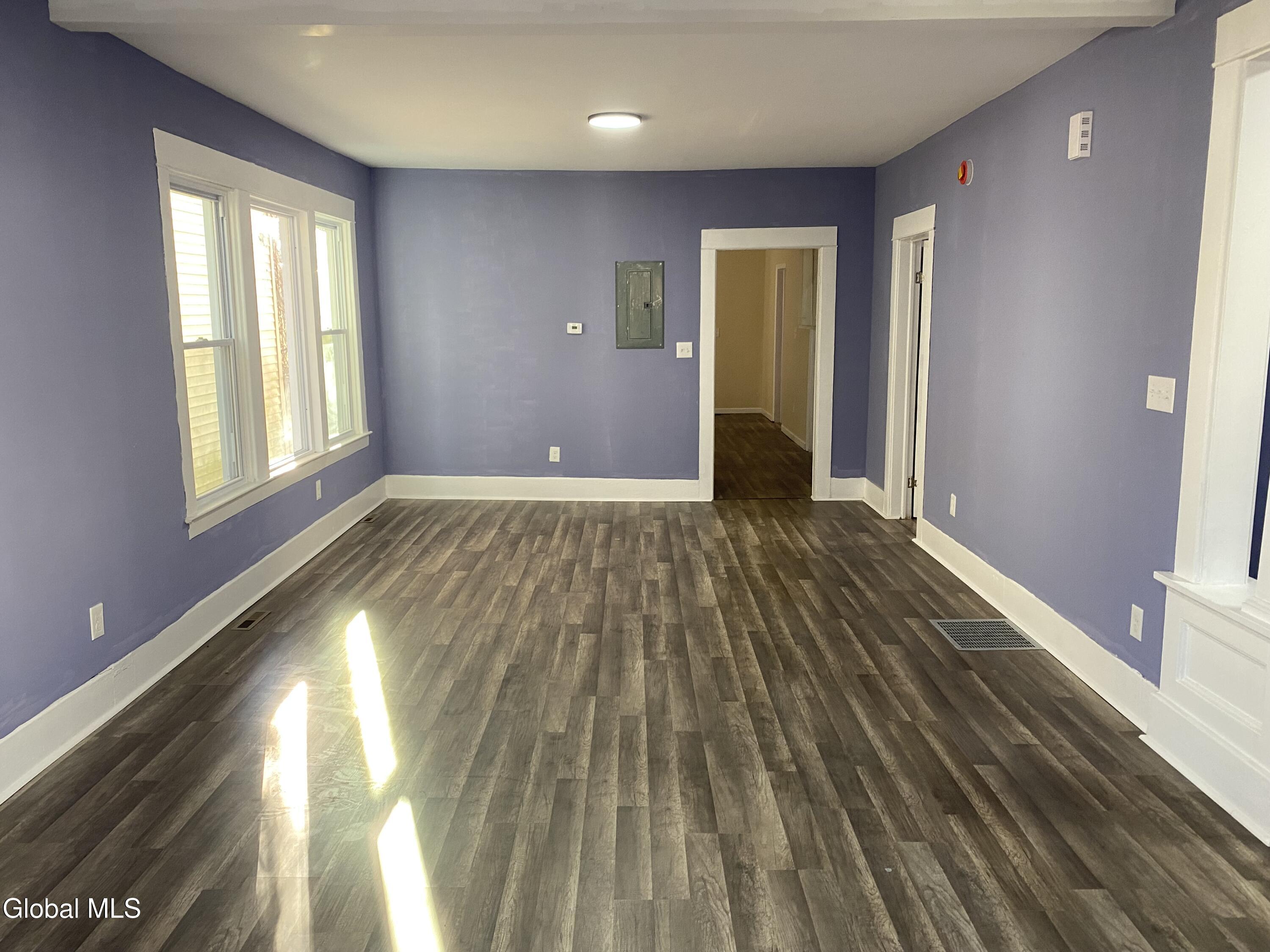 1027 2nd Avenue Schenectady NY 12303