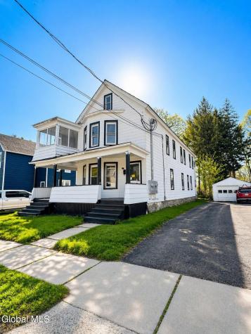 348-350 Locust Avenue Amsterdam NY 12010