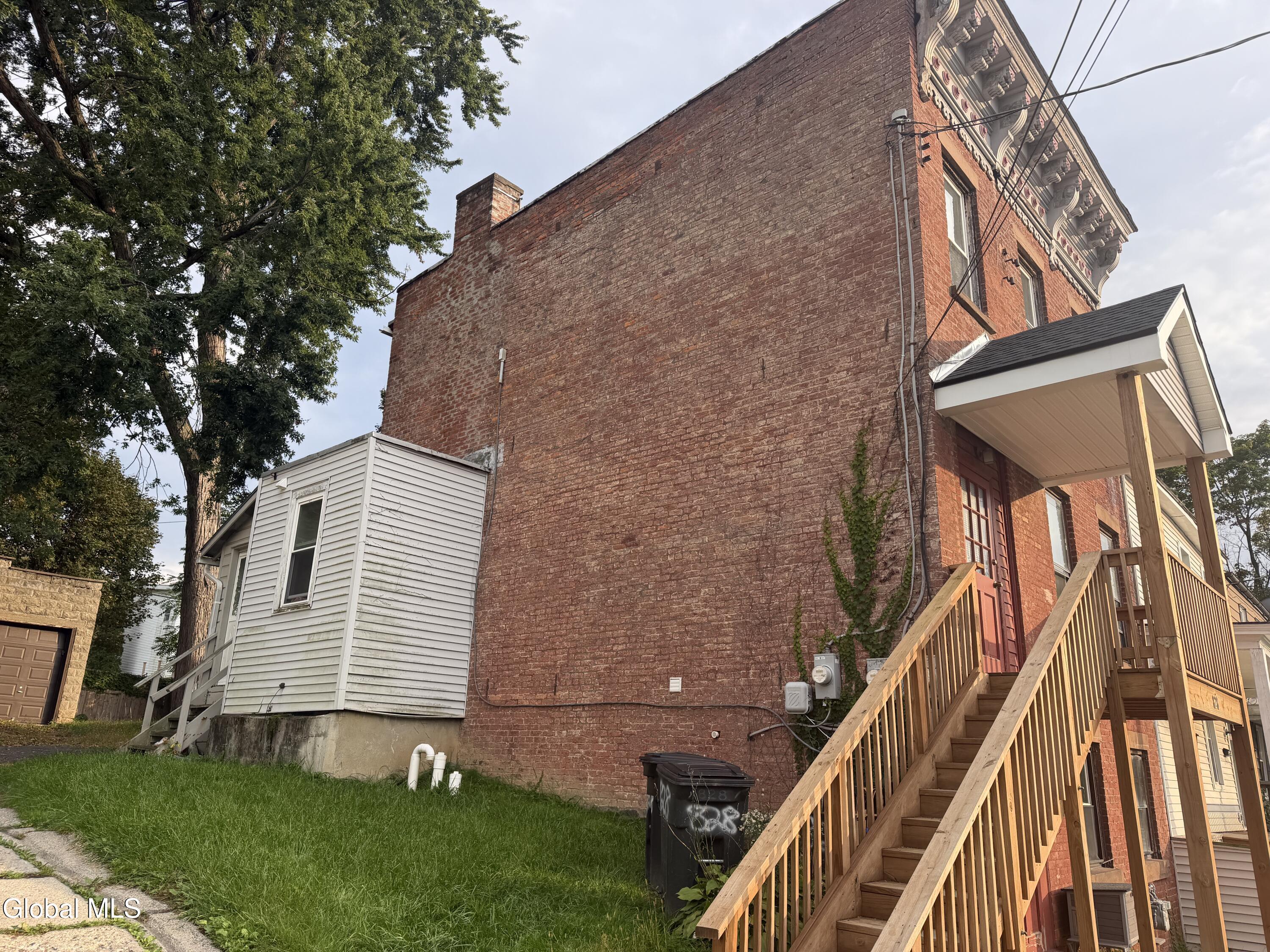 828 2nd Street Rensselaer NY 12144