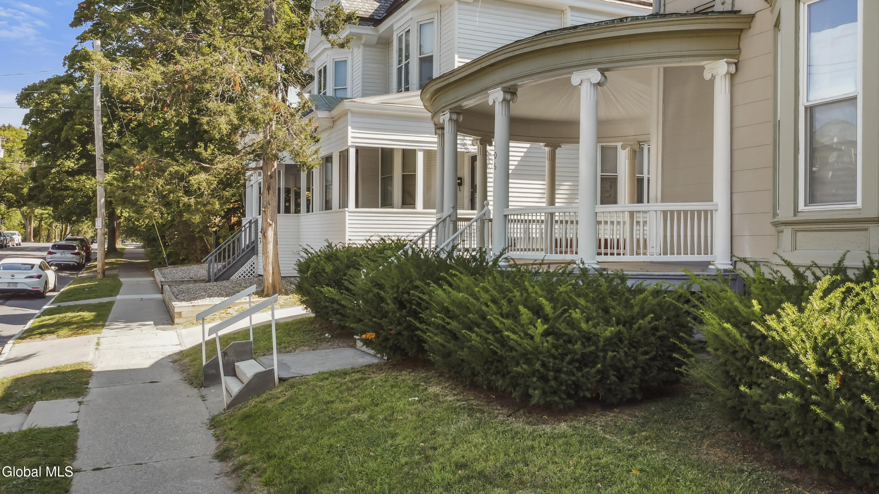 102 S Lake Avenue Albany NY 12208