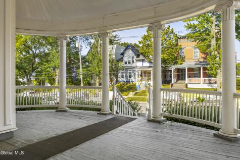 102 S Lake Avenue Albany NY 12208