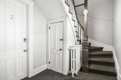 102 S Lake Avenue Albany NY 12208