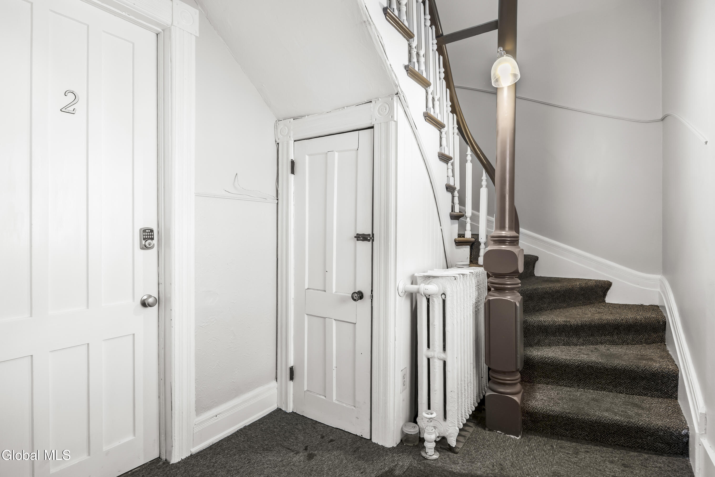 102 S Lake Avenue Albany NY 12208