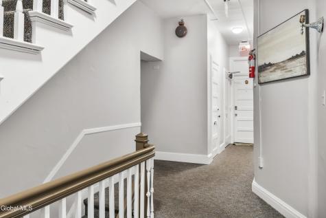 102 S Lake Avenue Albany NY 12208