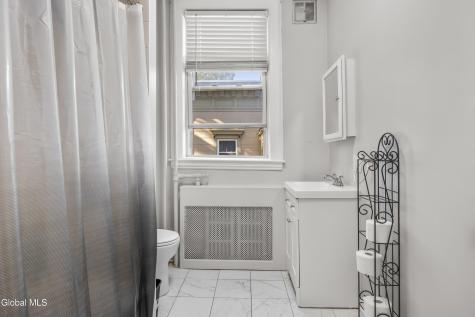 102 S Lake Avenue Albany NY 12208