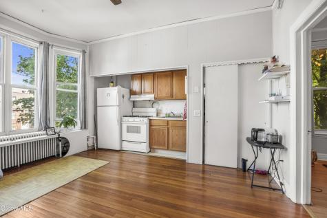102 S Lake Avenue Albany NY 12208