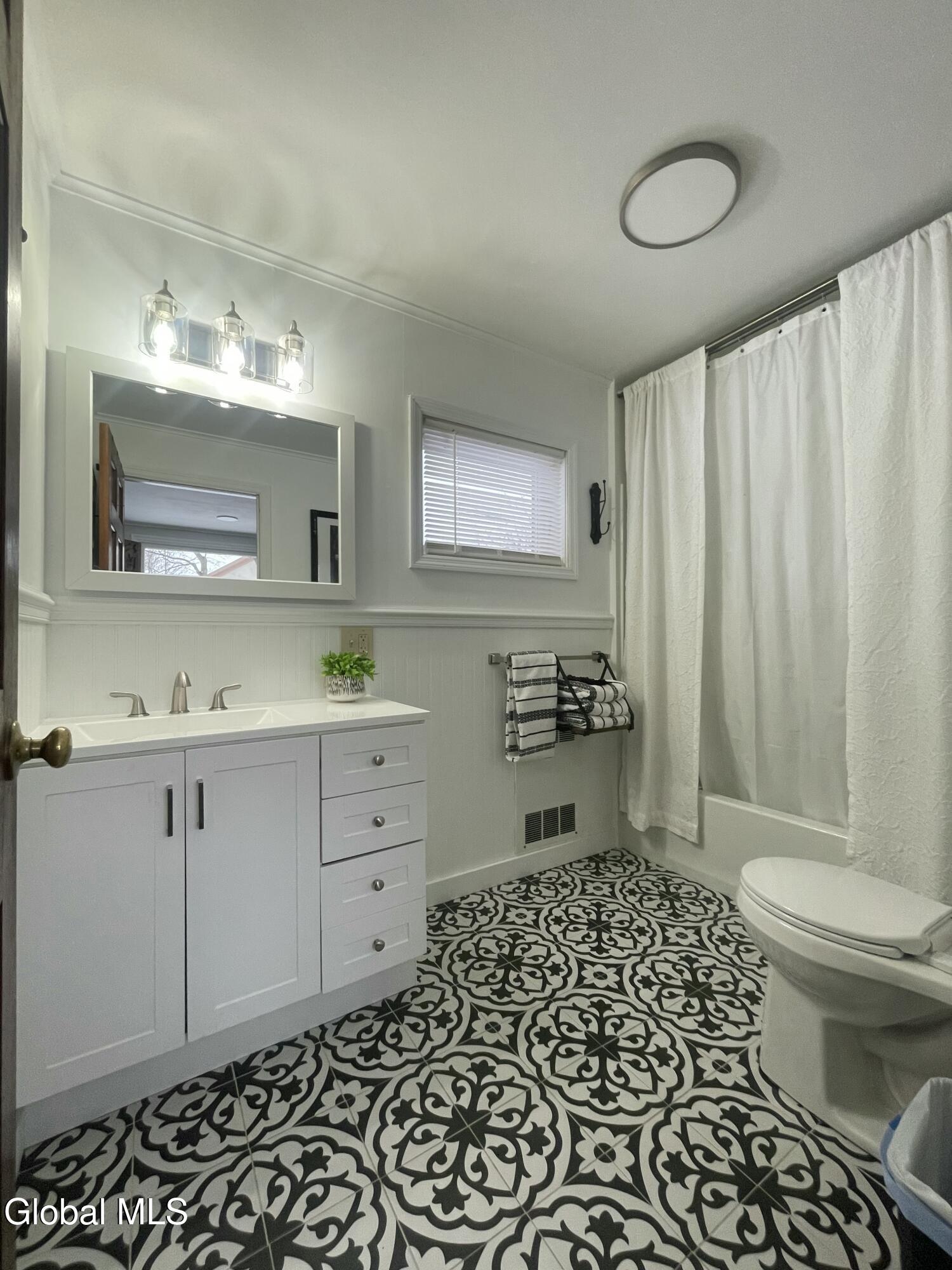 163 Broadway Whitehall NY 12887