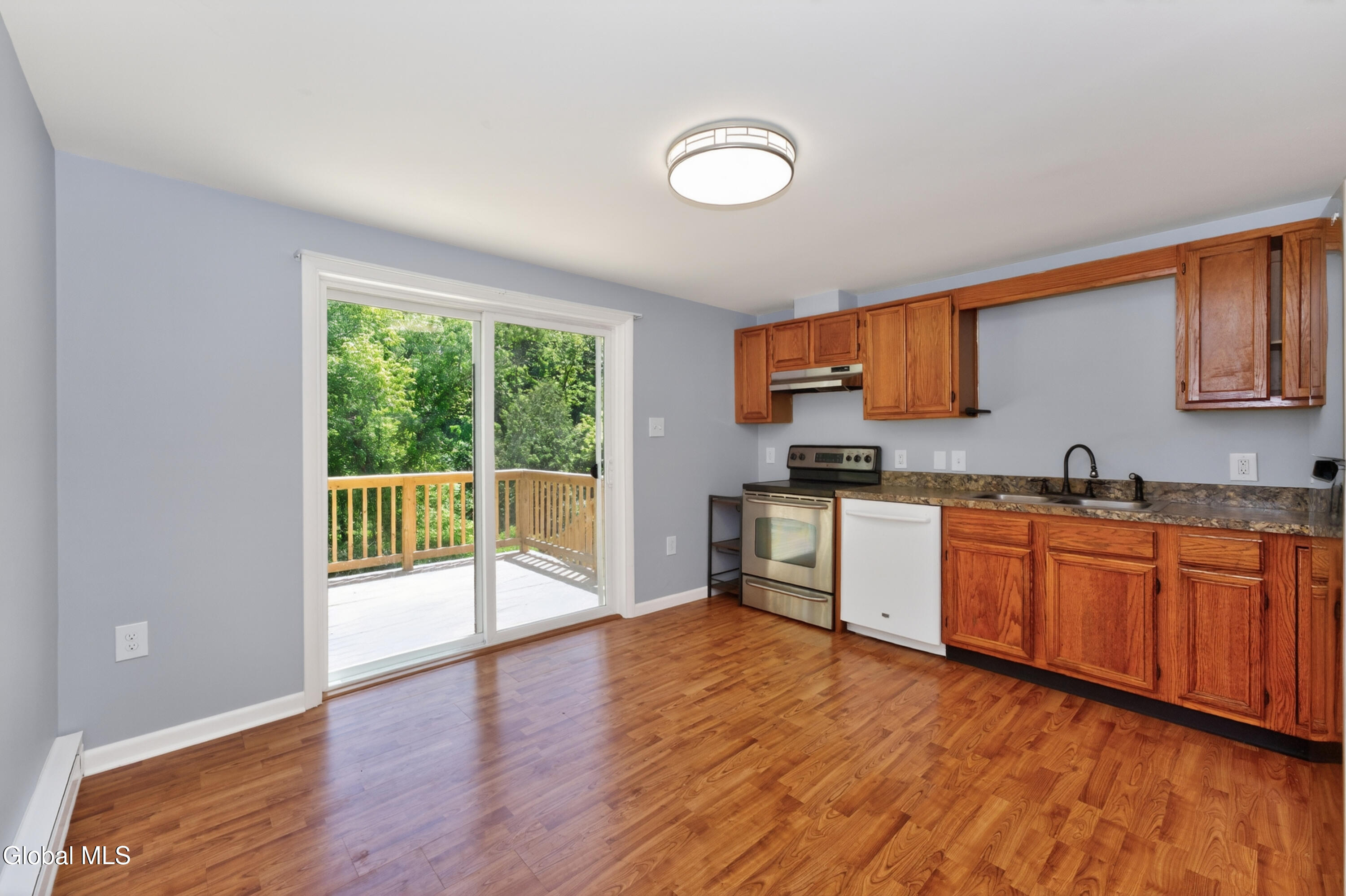 106 Dunsbach Road Halfmoon NY 12065