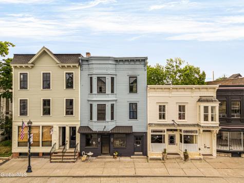744 Warren Street Hudson NY 12534