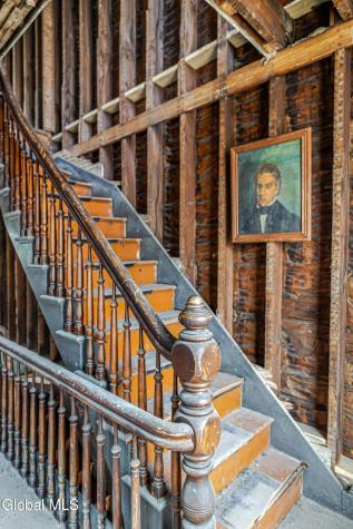 744 Warren Street Hudson NY 12534