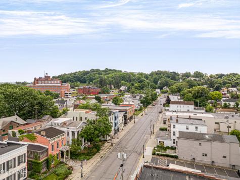 744 Warren Street Hudson NY 12534